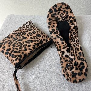 Leopard Print Women's Flats with Pouch